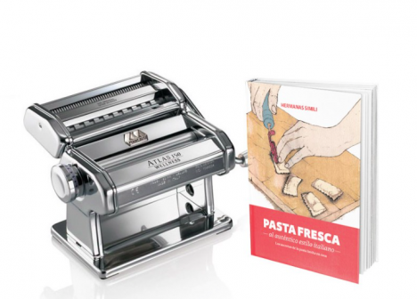 Libro 'Pasta Fresca' y Máquina de hacer pasta