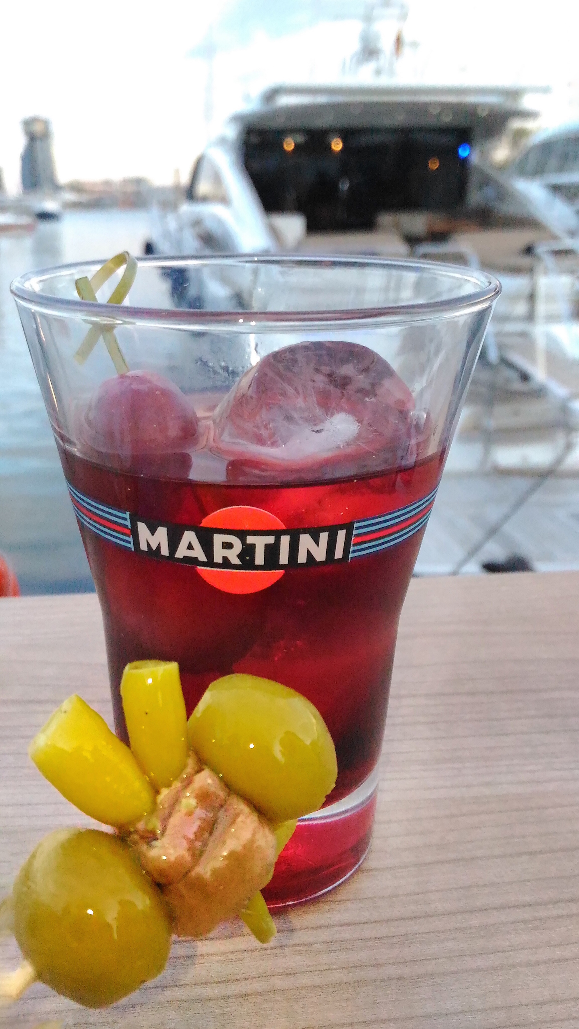 Terraza Martini / Foto: Godo Chillida para Los Foodistas©